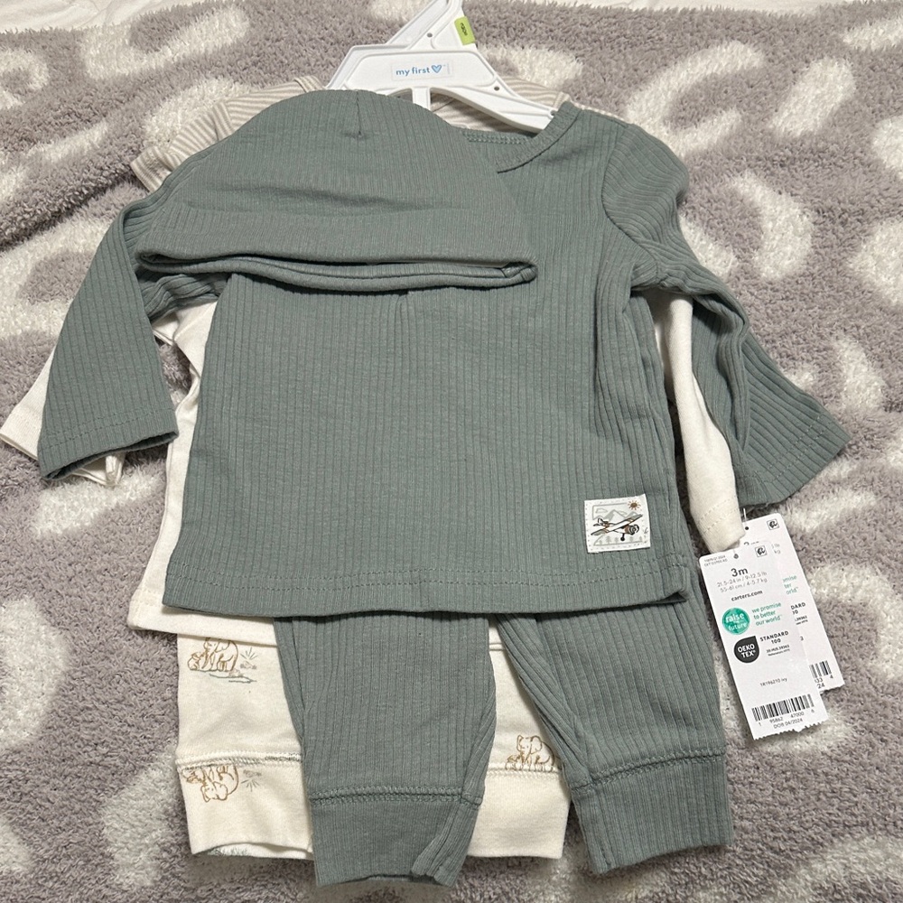 Carter's Kids Pajama Set - Green and Cream